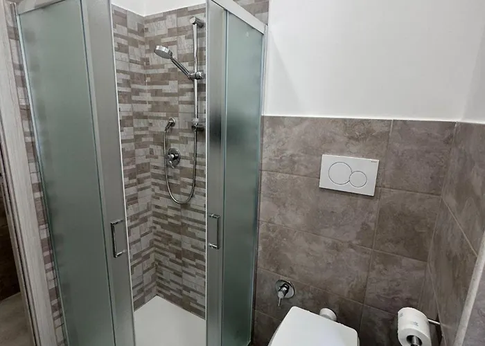 Domus Livia Vatican Elegante Vicino Vaticano Metro Cipro Wifi Veloce * רומא